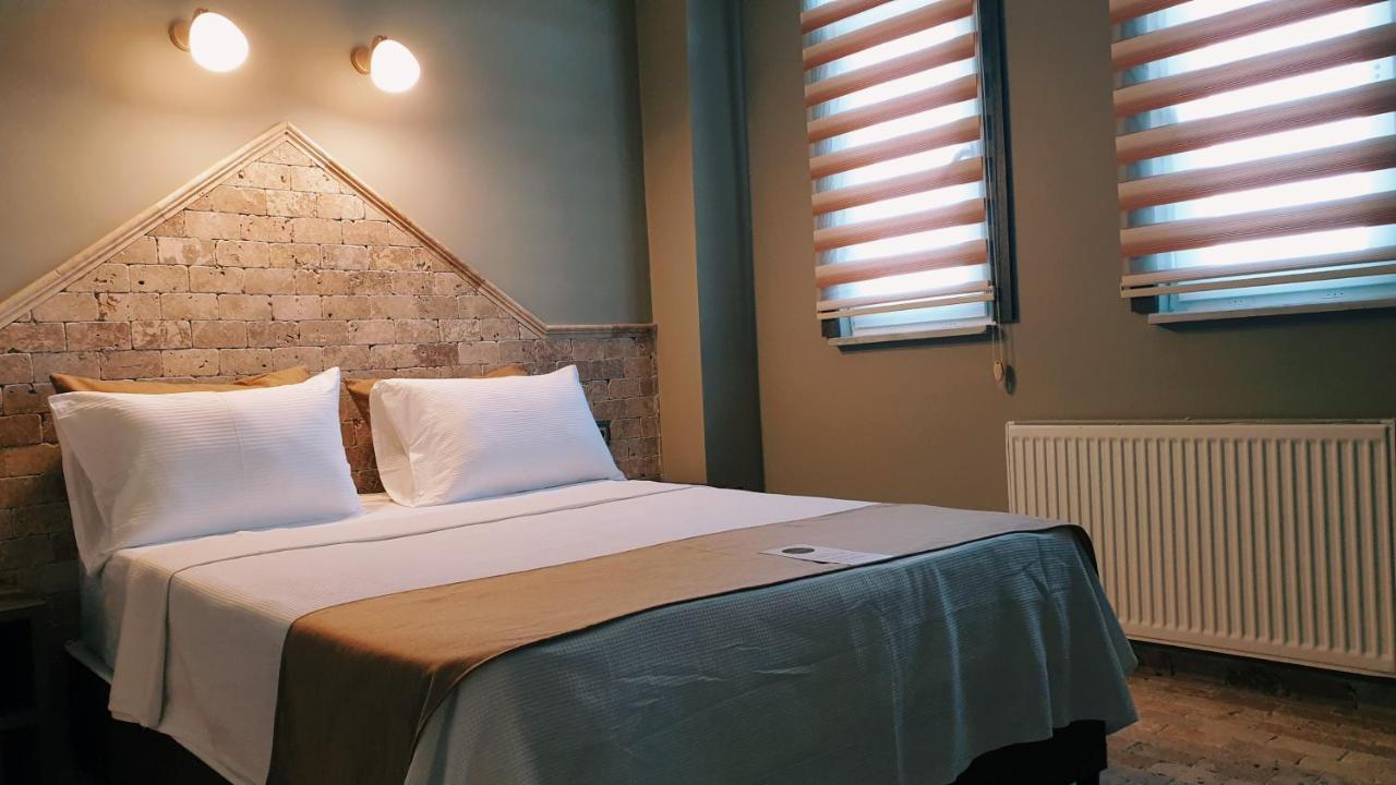 Royal Park Hotel Corlu Bed And Breakfast Tekirdag Eksteriør bilde